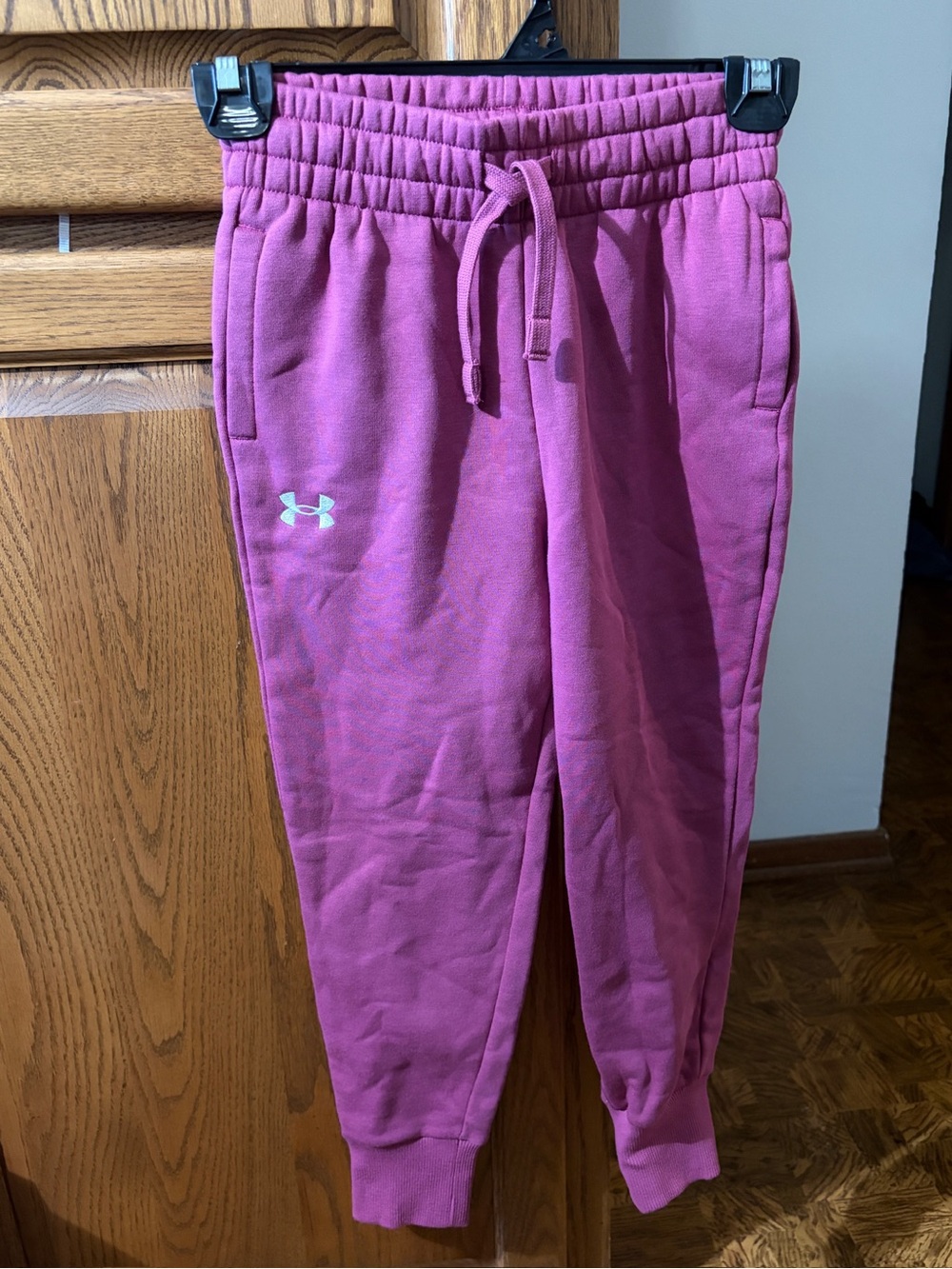 NWT Under Armour Girls' Pink Fleece Joggers - Comfortable Everyday Bottoms